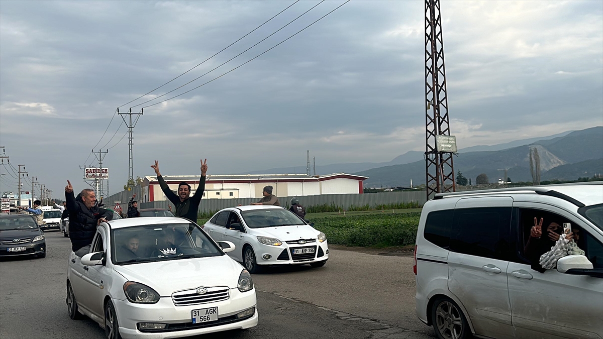 Suriyeliler Türkiye'de kutlama yapıyor