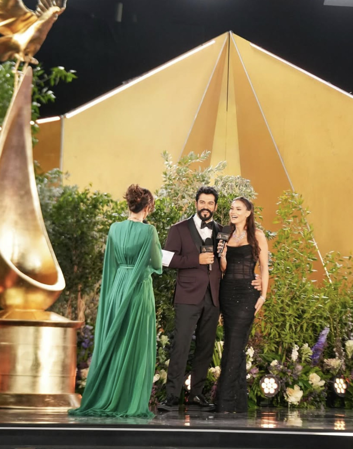 Riyad’da düzenlenen Joy Awards törenine Türk ünlüleri akın etti