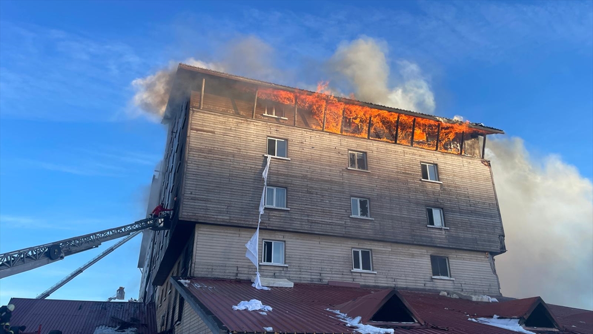 Kartalkaya'da yangın faciası