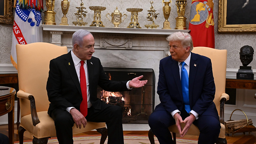 Donald Trump ve Binyamin Netanyahu, Beyaz Saray önünde protesto edildi