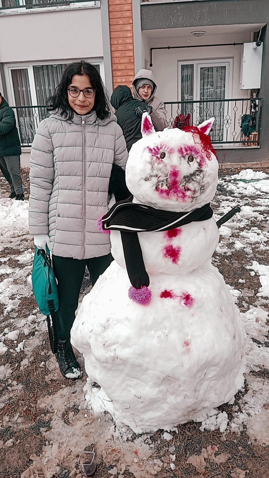 Kocaeli'de kar sonrası sokaklar, açık hava müzesine döndü
