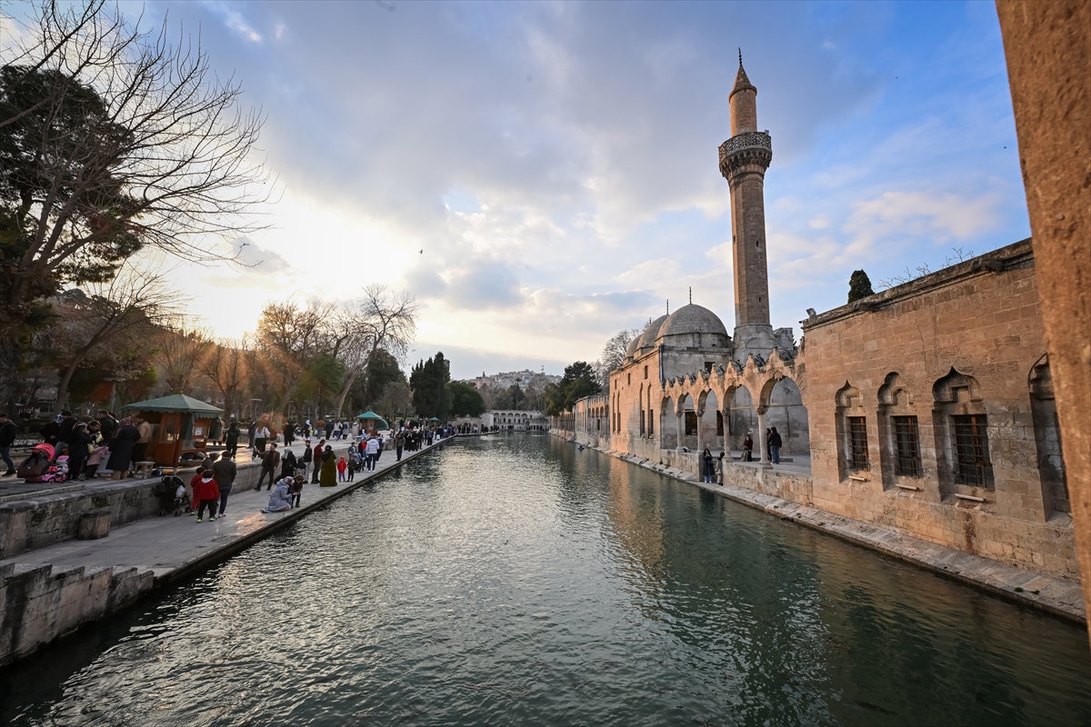 Şanlıurfa Balıklıgöl'de Ramazan