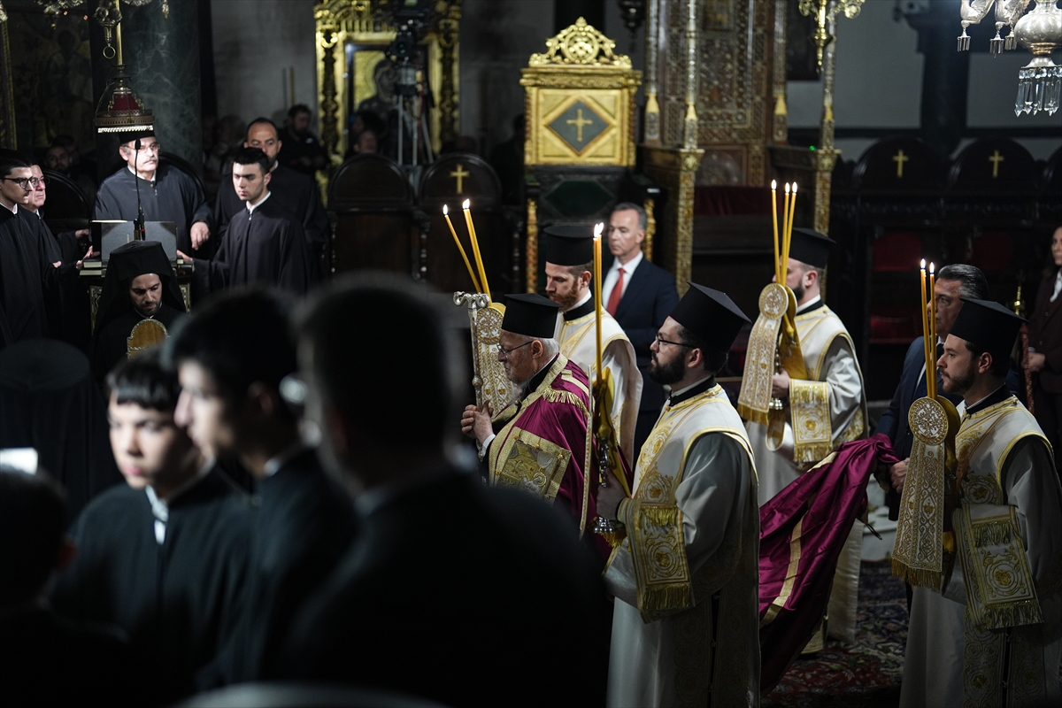 Paskalya Bayramı ayin ve törenlerle kutlanıyor