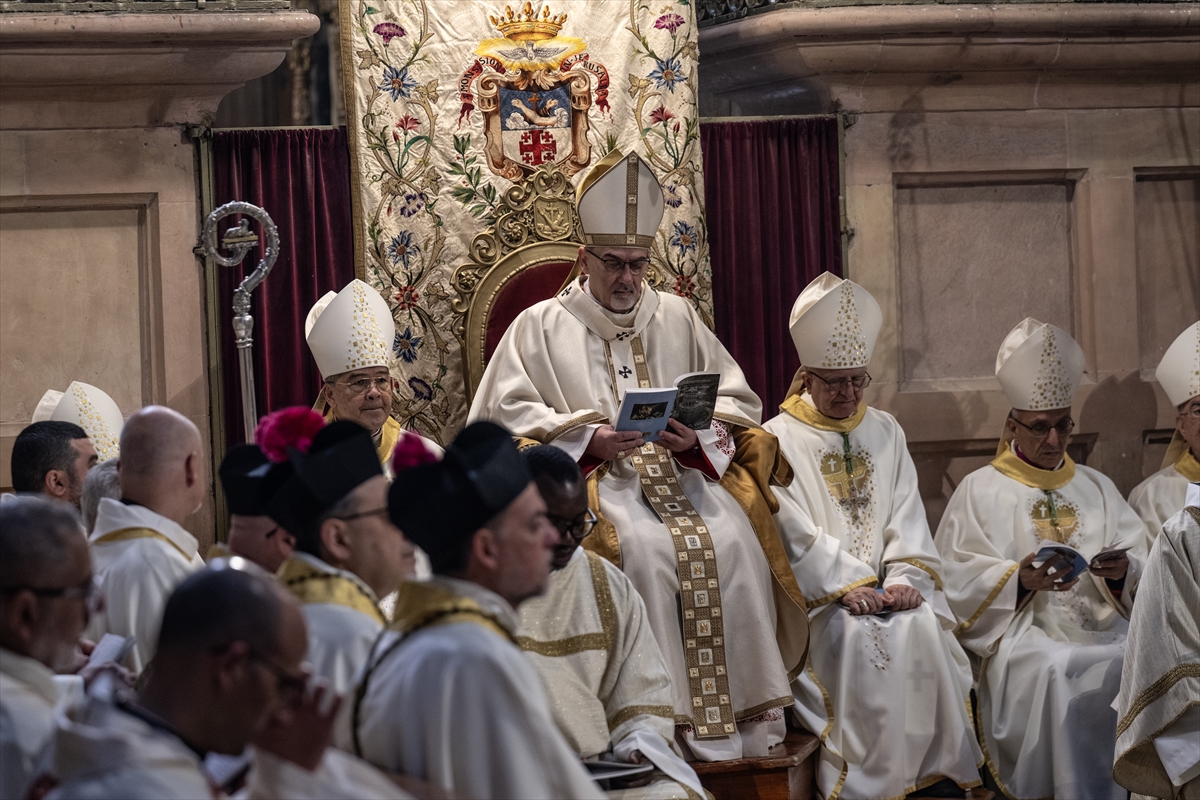 Paskalya Bayramı ayin ve törenlerle kutlanıyor