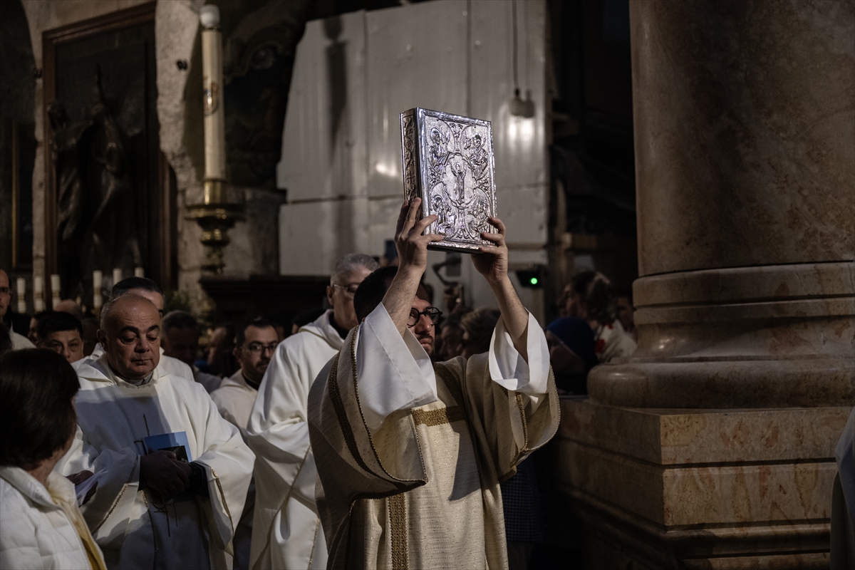Paskalya Bayramı ayin ve törenlerle kutlanıyor
