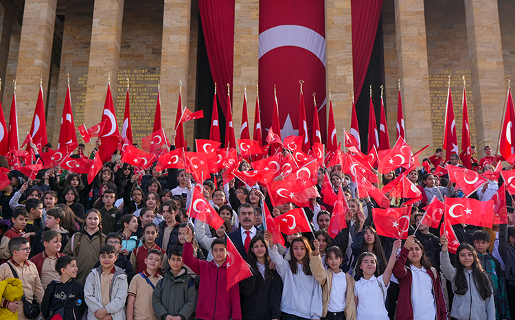 Yurtta 23 Nisan kutlu coşkusu