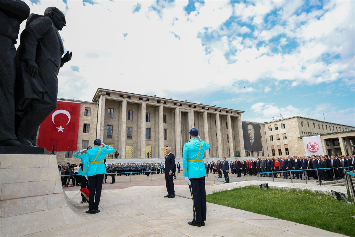 Yurtta 23 Nisan kutlu coşkusu