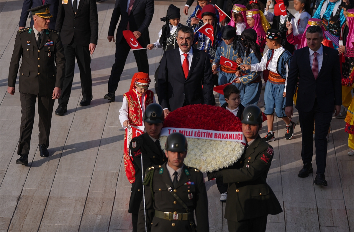 Yurtta 23 Nisan kutlu coşkusu