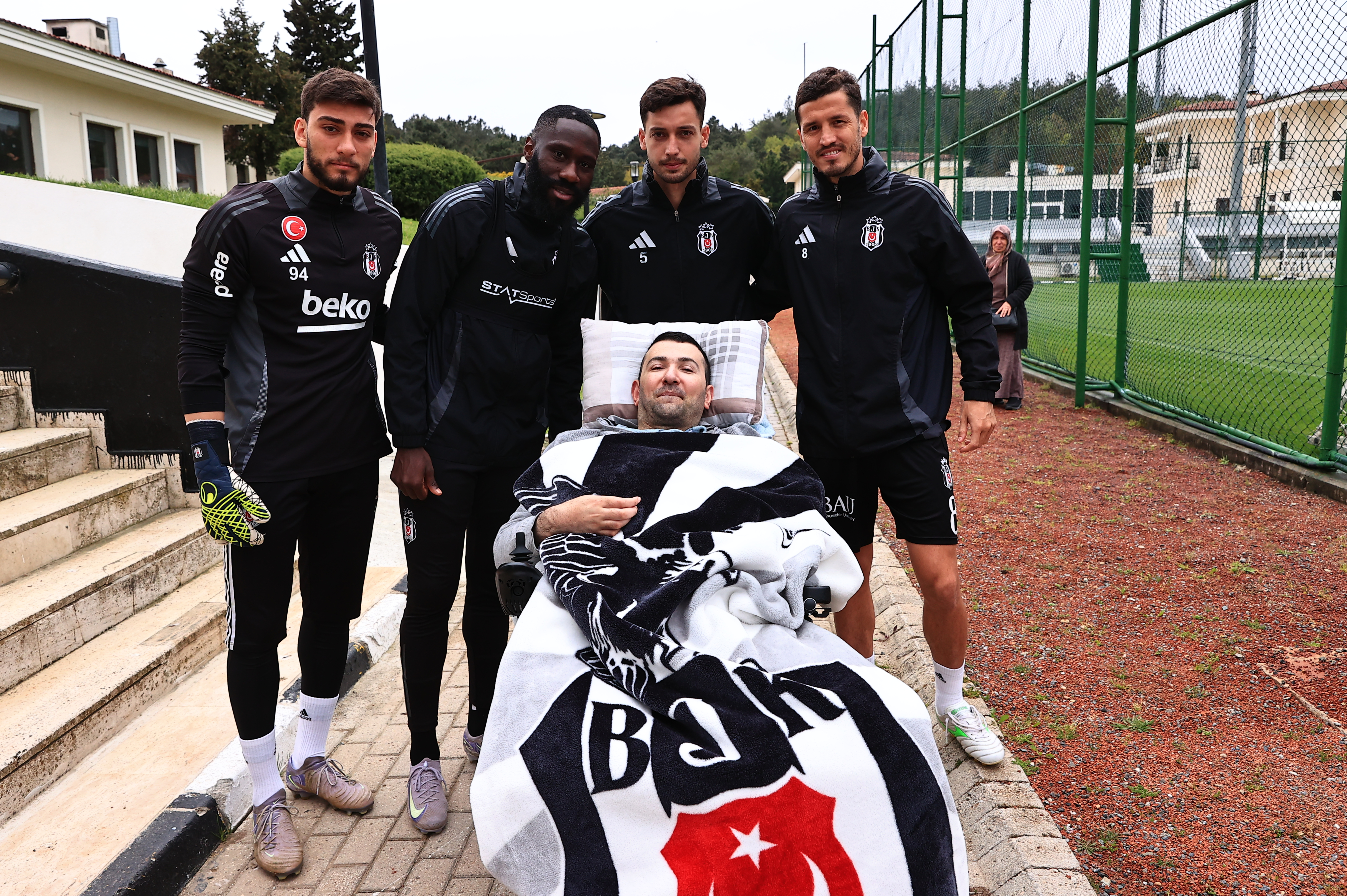 Beşiktaş taraftarı Zafer Altınışık’ın hayali gerçeğe dönüştü