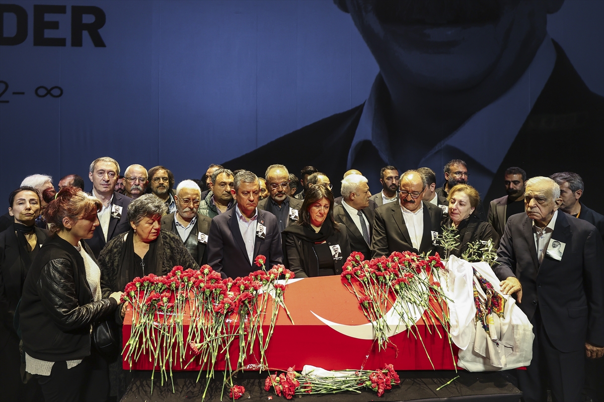 Sırrı Süreyya Önder’e veda