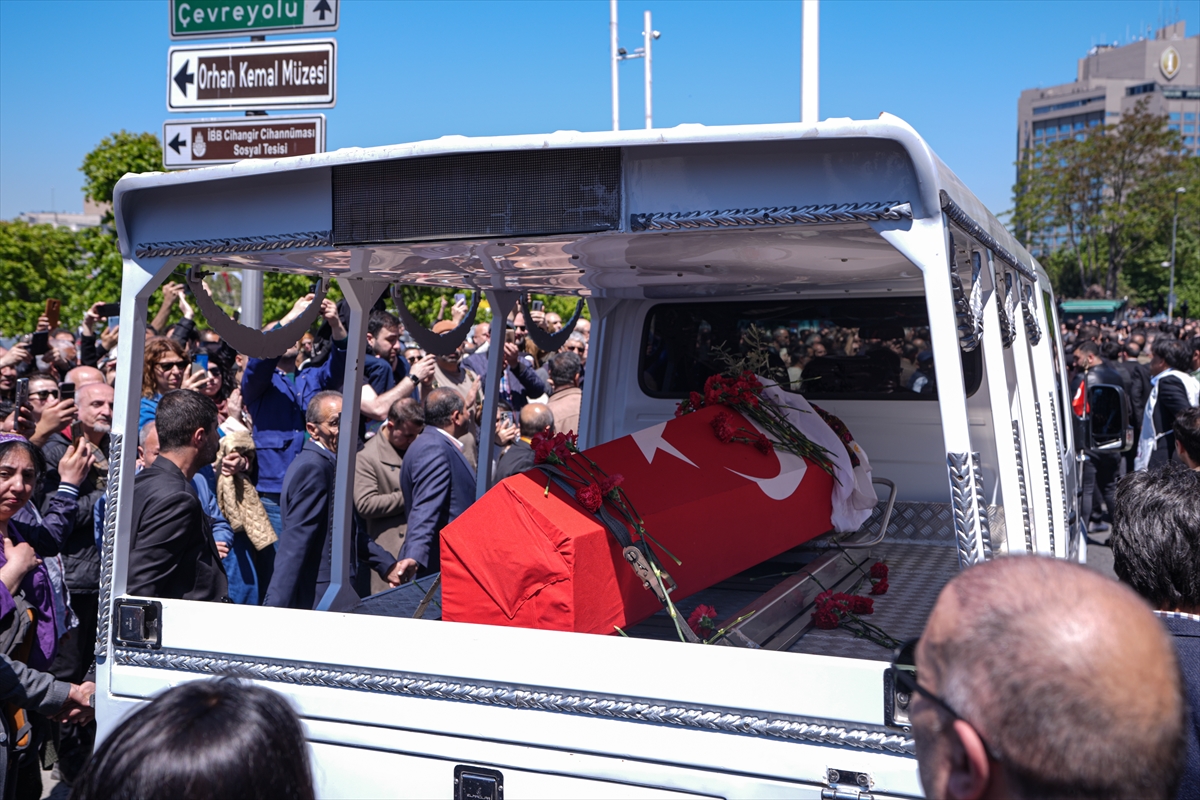 Sırrı Süreyya Önder’e veda