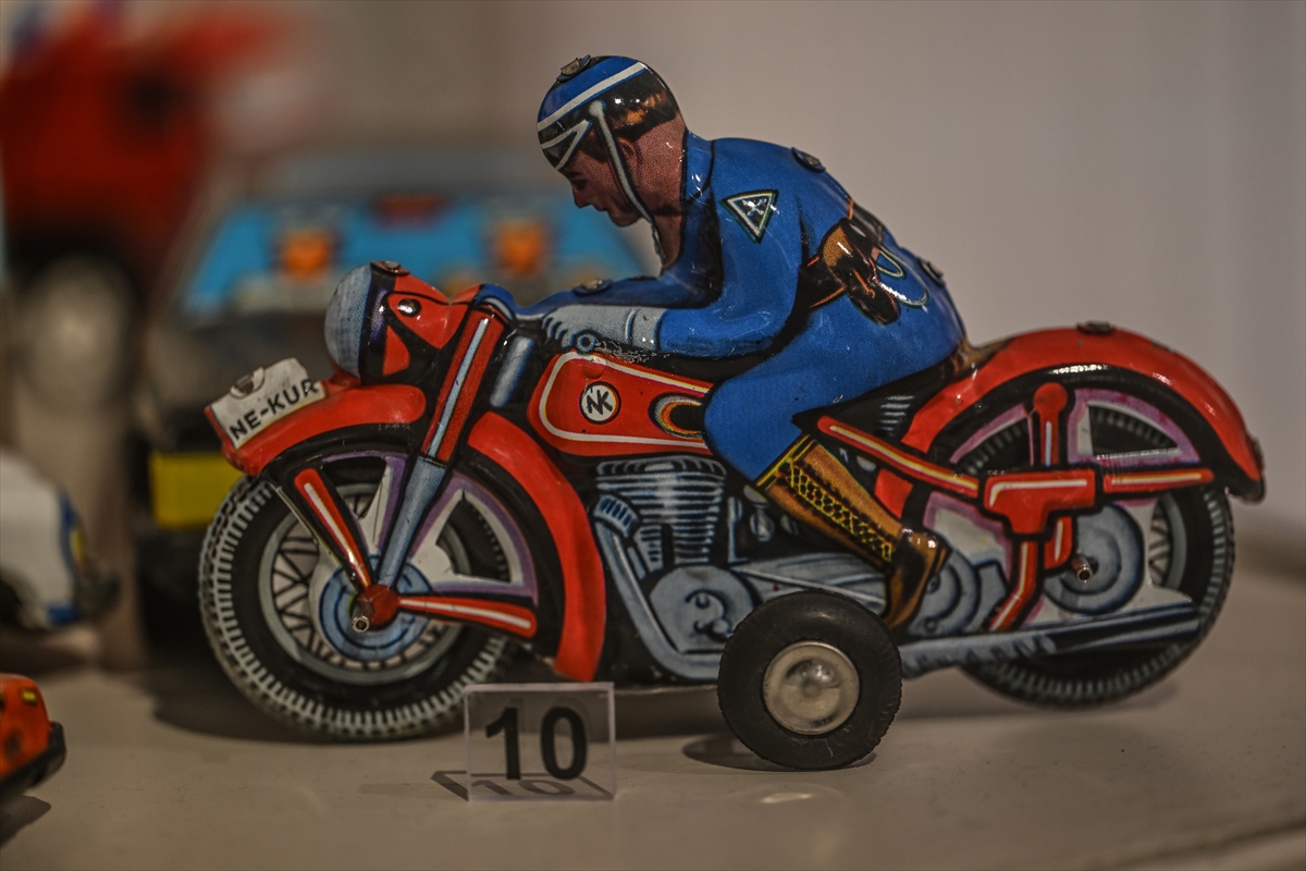 Geçmişten günümüze oyuncaklarımız