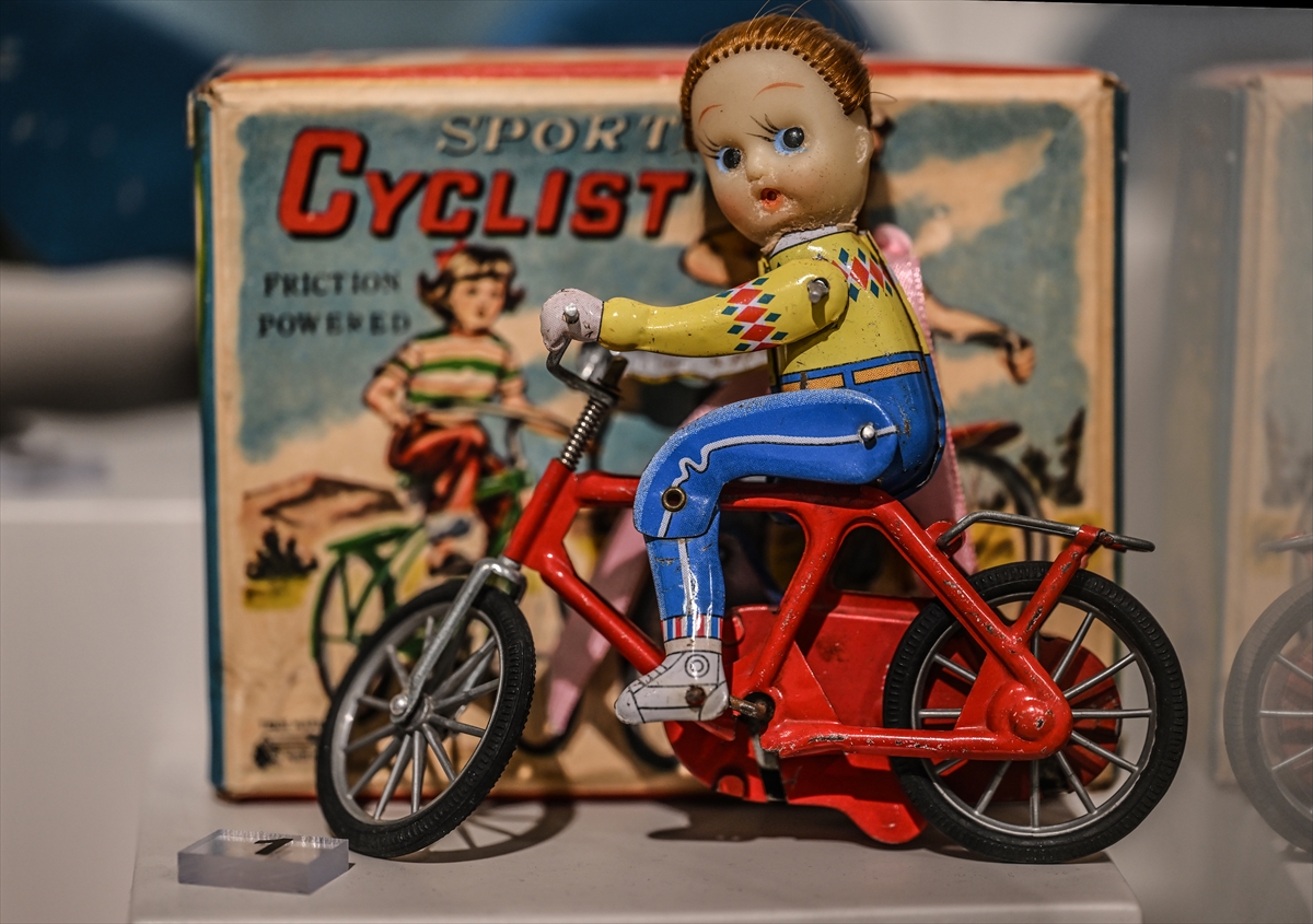 Geçmişten günümüze oyuncaklarımız