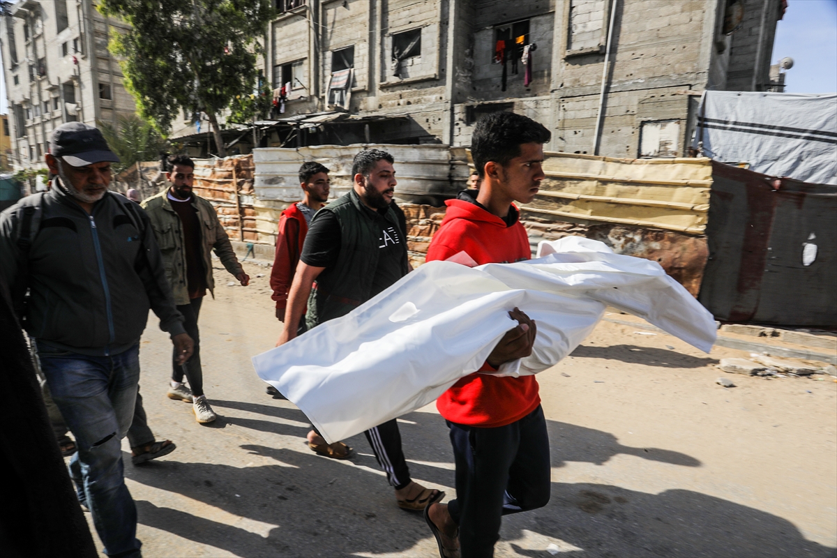 İsrail'in Gazze Şeridi'ne düzenlediği saldırılar sürüyor