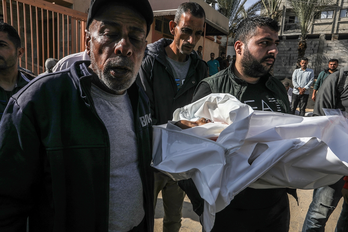 İsrail'in Gazze Şeridi'ne düzenlediği saldırılar sürüyor