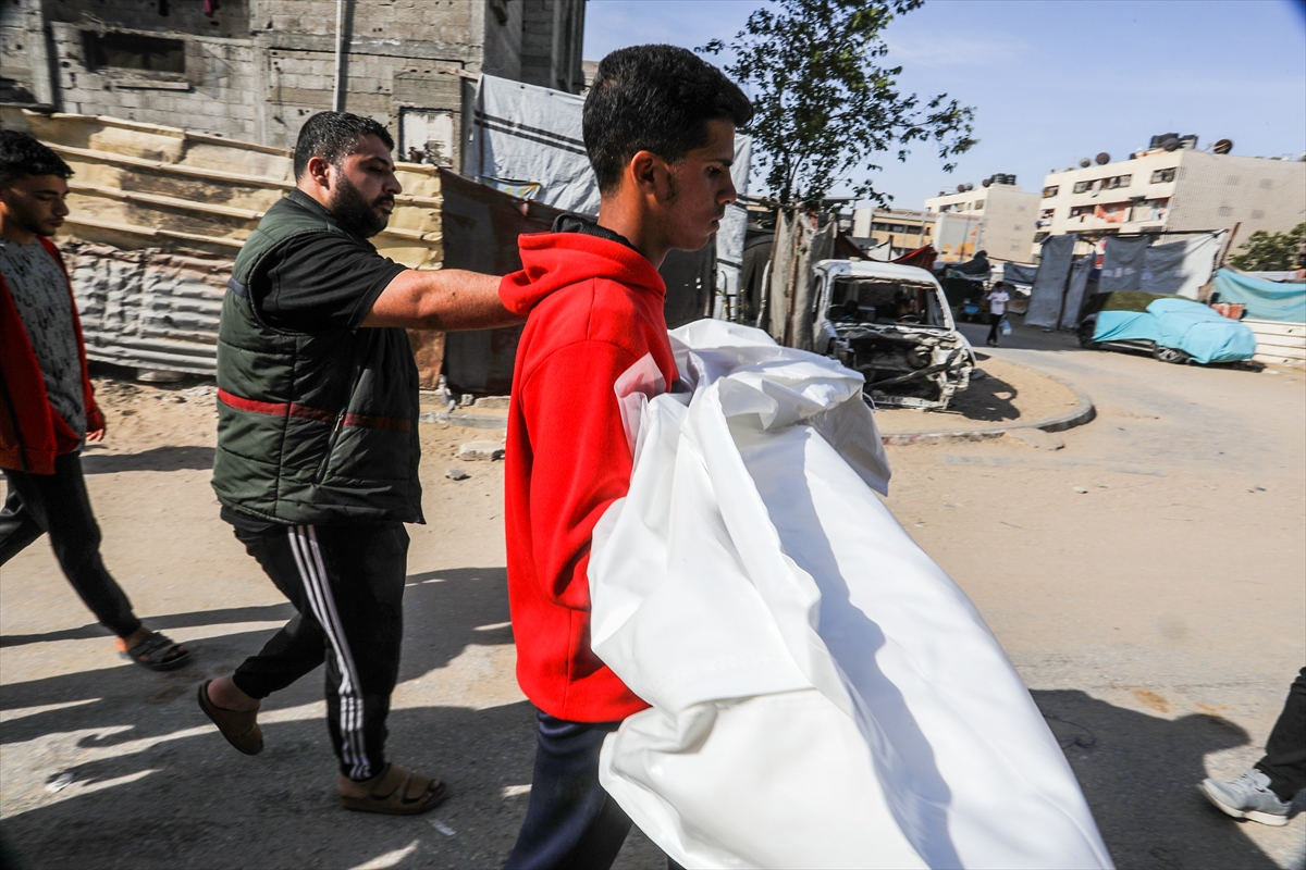 İsrail'in Gazze Şeridi'ne düzenlediği saldırılar sürüyor