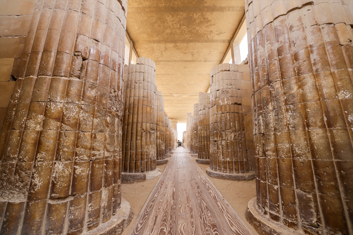 Mısır’ın ilk piramidi Zoser, 4000 yıldır zamana meydan okuyor