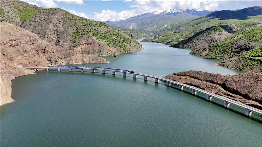 Ankara'dan Bitlis’e Vangölü Ekspresi ile görsel şölen