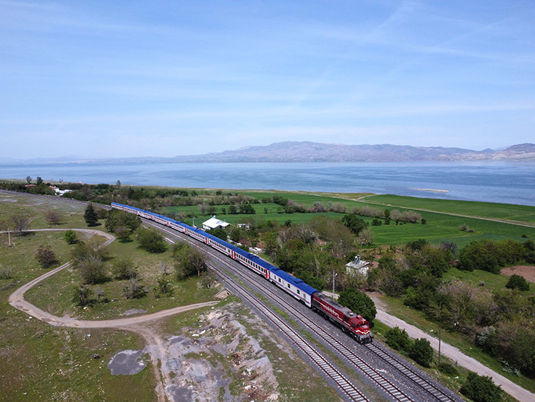 Ankara'dan Bitlis’e Vangölü Ekspresi ile görsel şölen