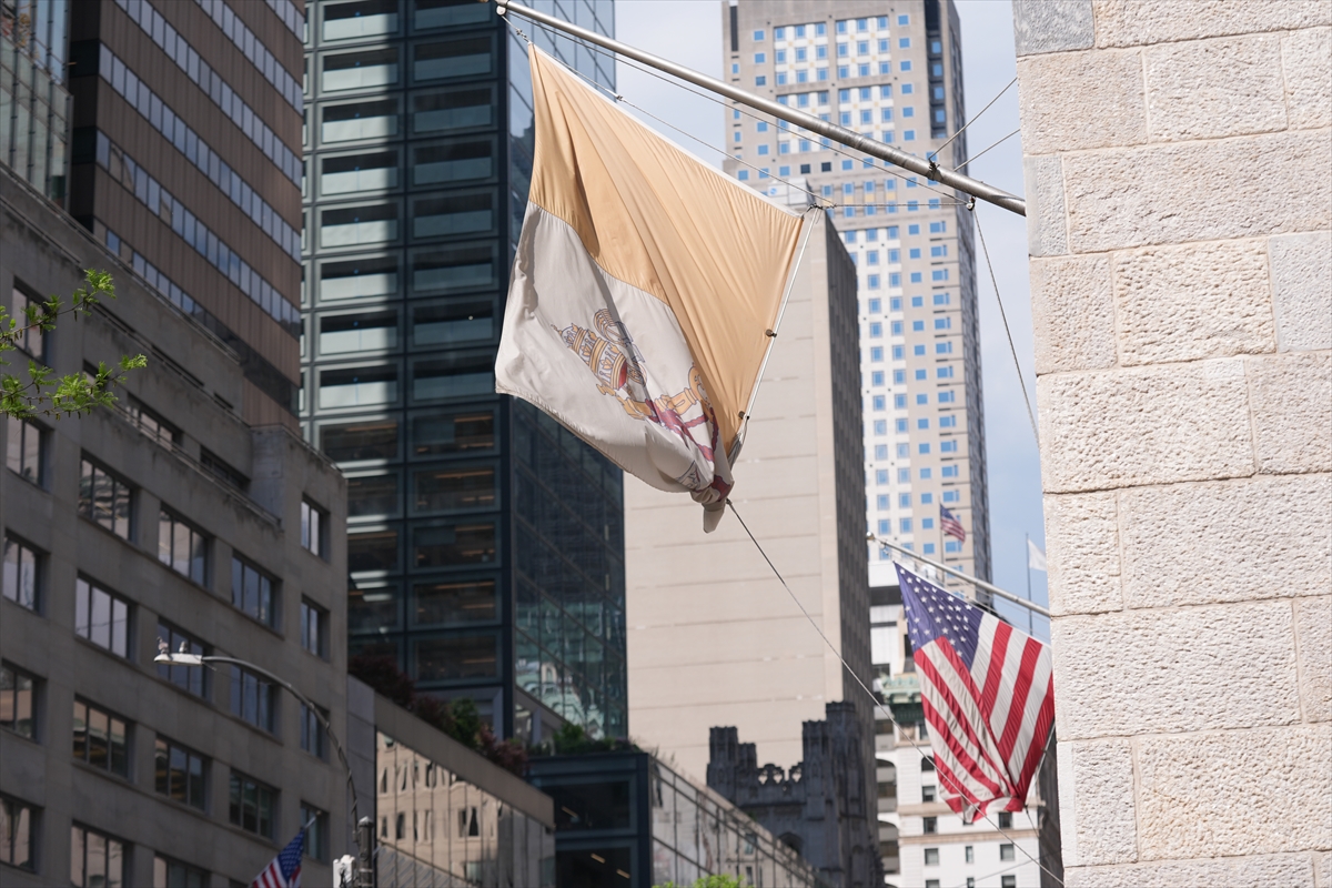 Yeni Papa’nın seçilmesiyle kutlamalar başladı