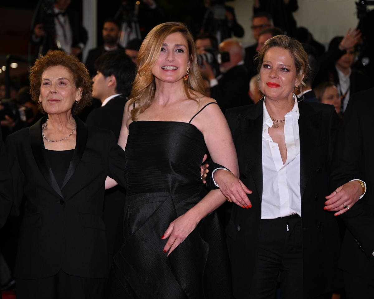 78. Cannes Film Festivali'nde yıldızlar geçidi