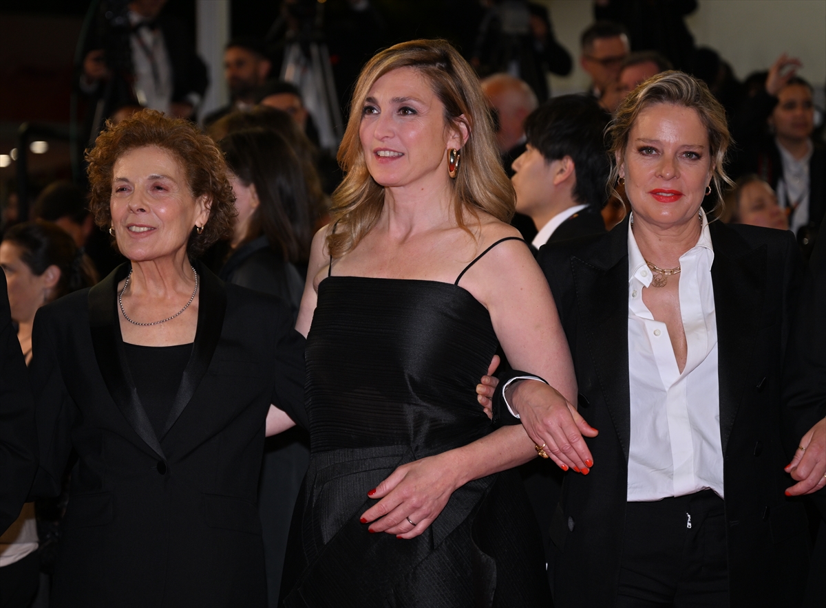 78. Cannes Film Festivali'nde yıldızlar geçidi