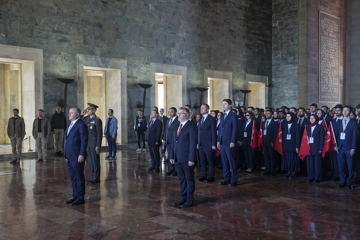 19 Mayıs coşkusu Anıtkabir’de yankılandı