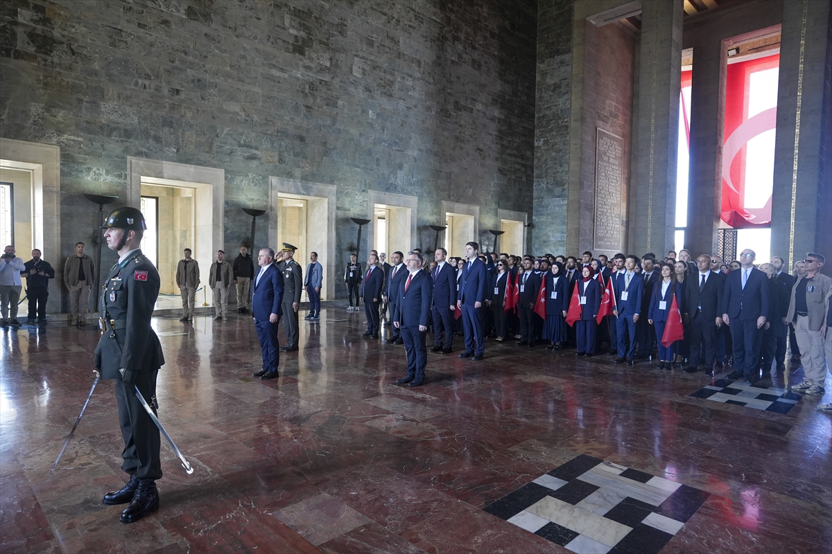 19 Mayıs coşkusu Anıtkabir’de yankılandı