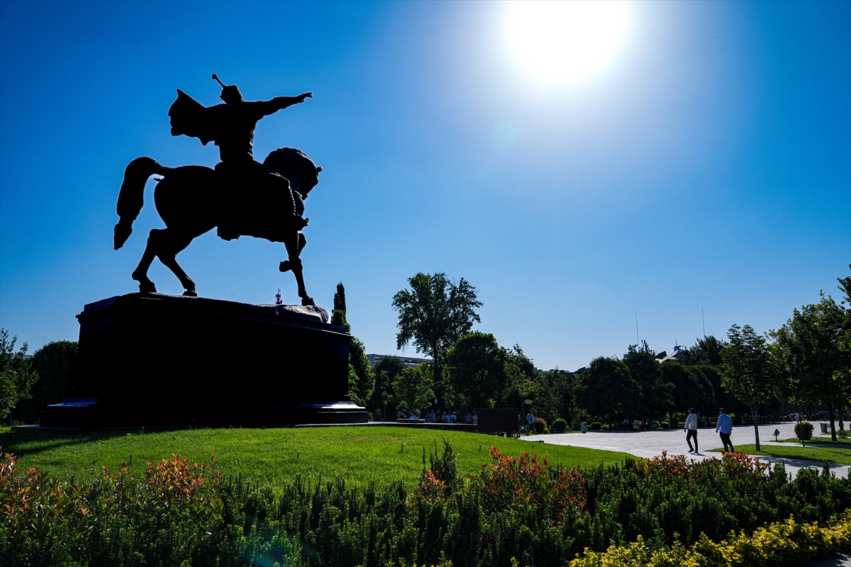 Özbekistan'nın tarihi kenti Taşkent'te günlük yaşam