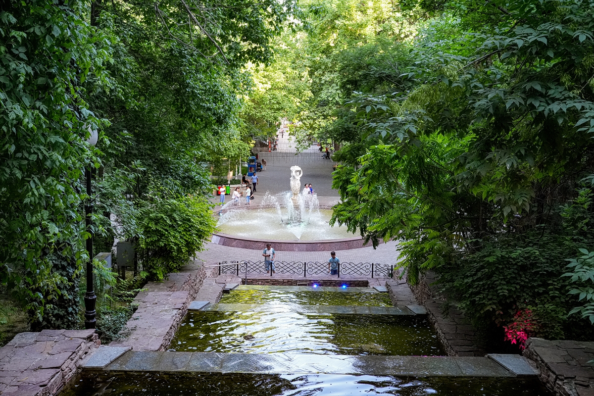 Özbekistan'nın tarihi kenti Taşkent'te günlük yaşam