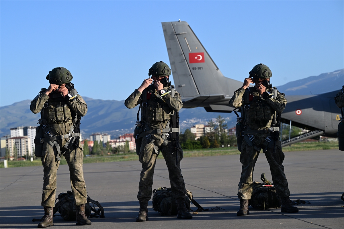 Mehmetçik 'Erciyes-2025' Tatbikatı'nda hünerlerini sergiledi