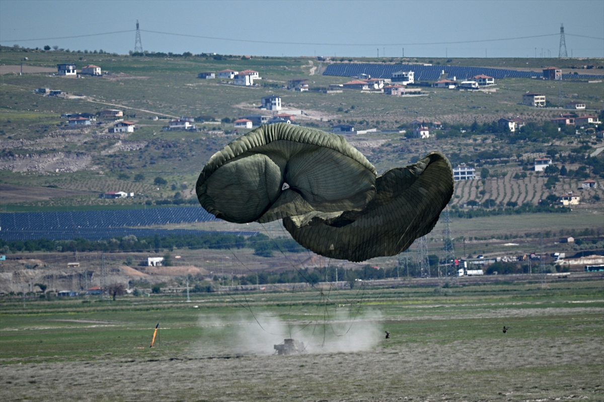 Mehmetçik 'Erciyes-2025' Tatbikatı'nda hünerlerini sergiledi