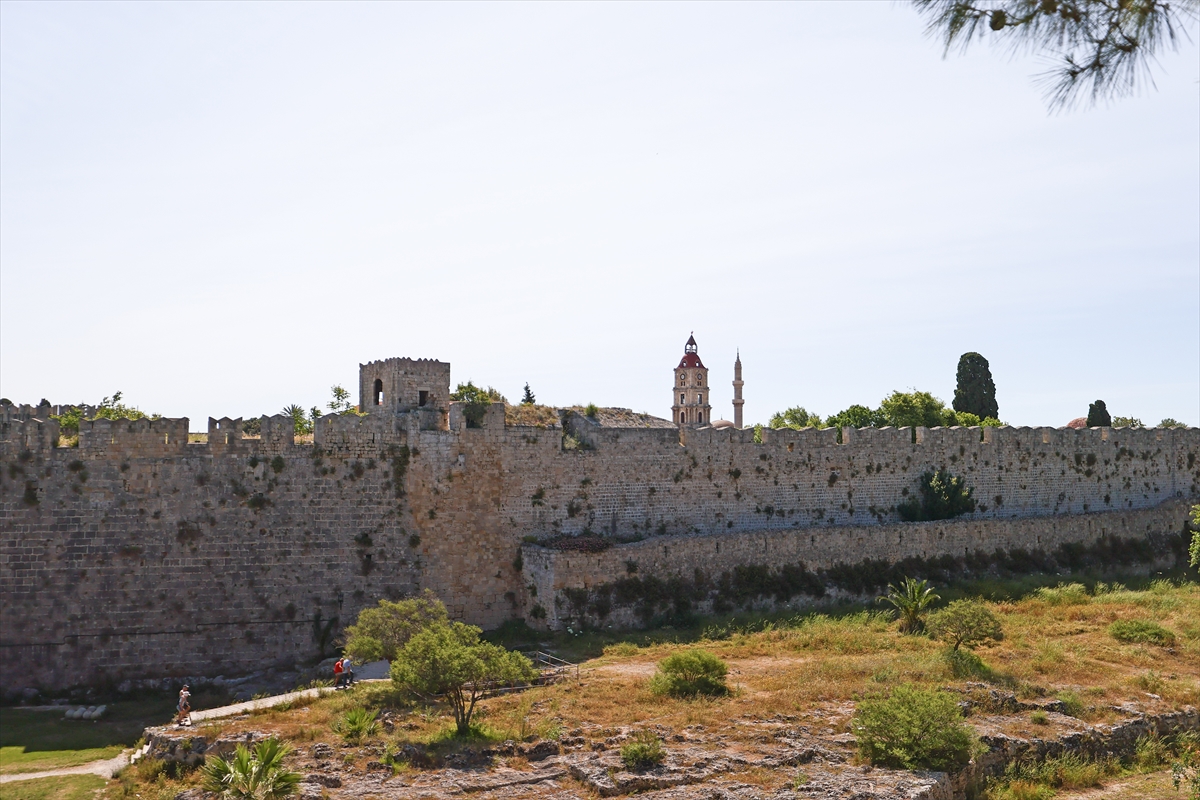 Rodos'taki Osmanlı mirası zamana direniyor