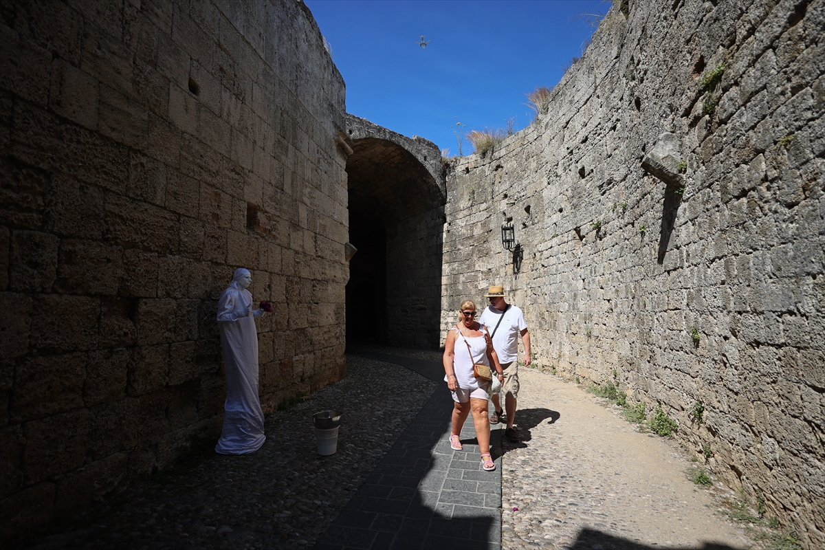 Rodos'taki Osmanlı mirası zamana direniyor
