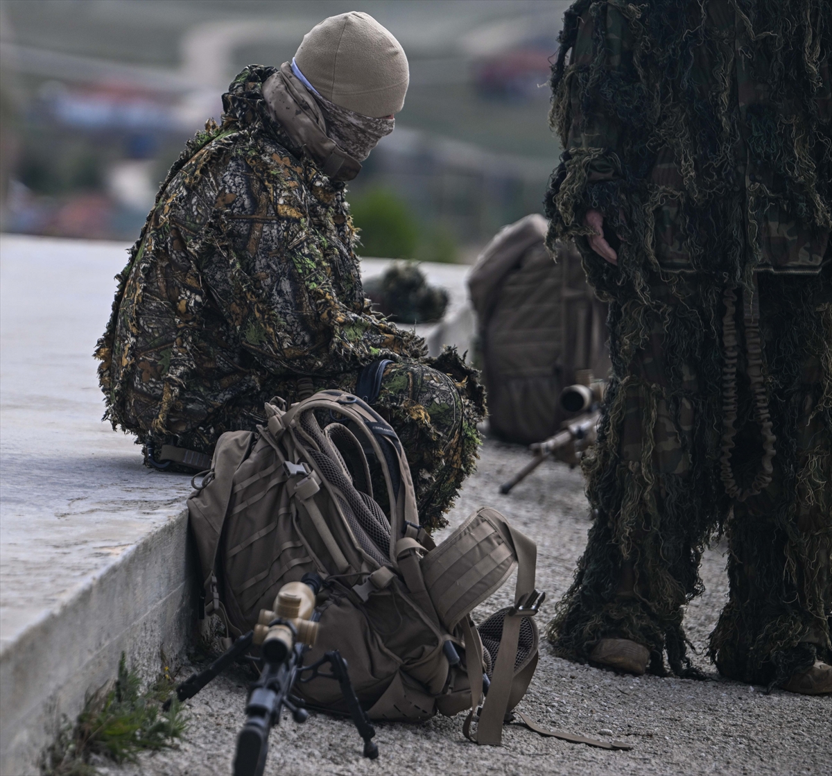 JÖAK keskin nişancılarının gökyüzünden suya nefes kesen görevi