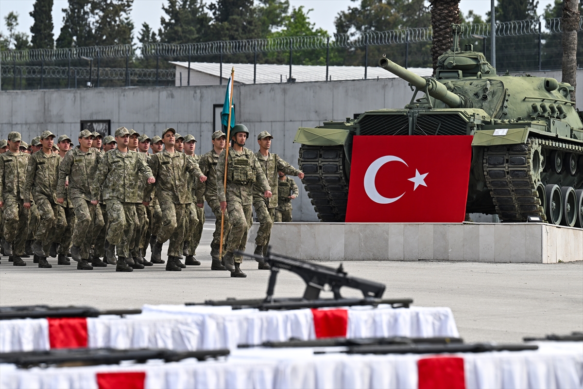 Bedelli askerlikte yoğun eğitim süreci yemin töreniyle taçlandı