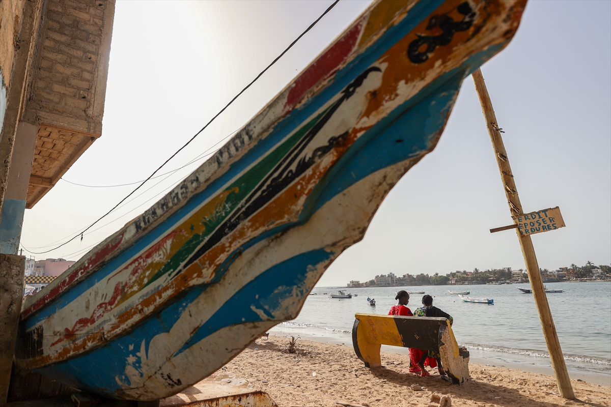 Dakar'ın renkli ve isyankar sokakları