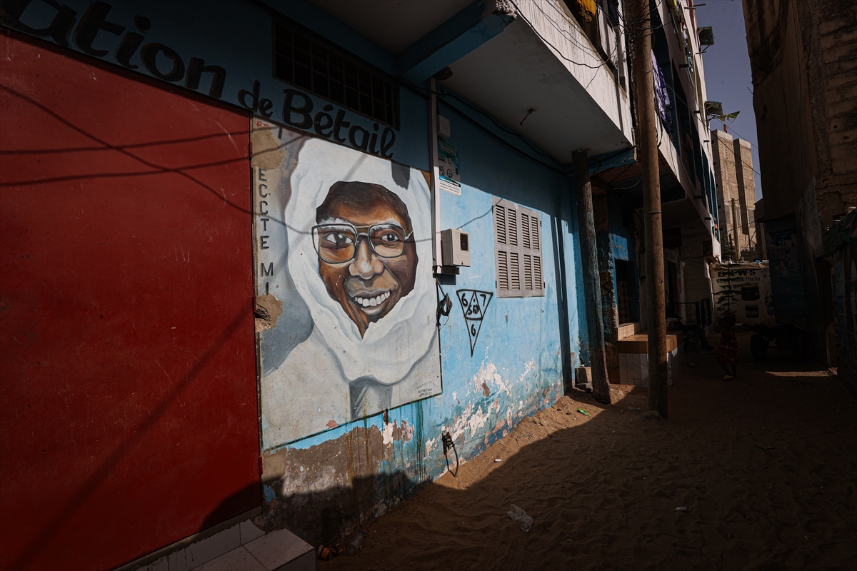 Dakar'ın renkli ve isyankar sokakları