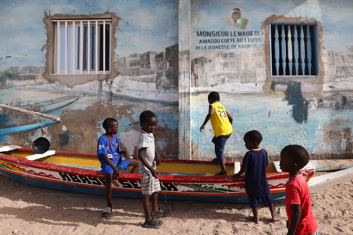 Dakar'ın renkli ve isyankar sokakları