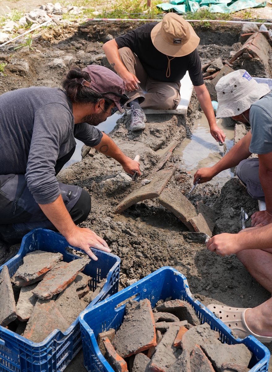 İznik’te 1700 Yıllık su altı bazilikası tarihe ışık tutuyor