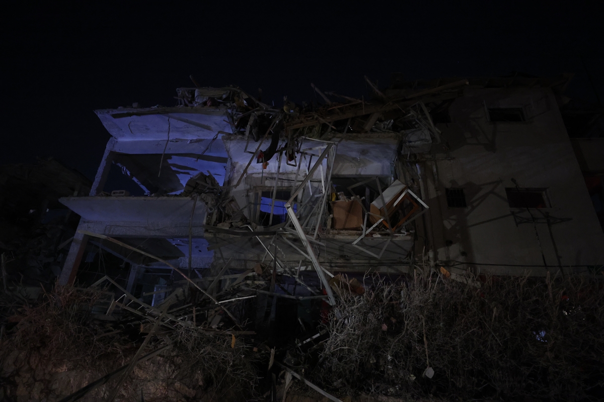 Tel Aviv yerle bir oldu, İran’ın füze yağmuru şehri harabeye çevirdi