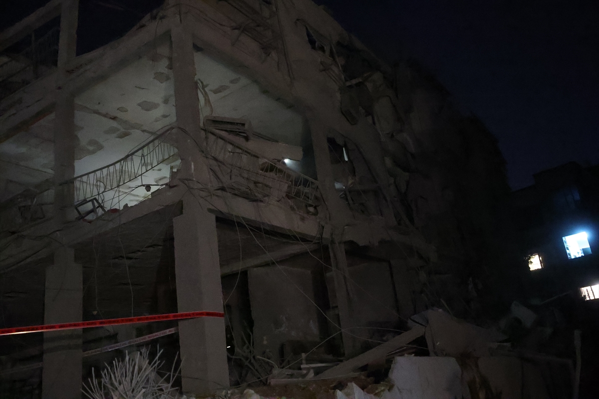 Tel Aviv yerle bir oldu, İran’ın füze yağmuru şehri harabeye çevirdi