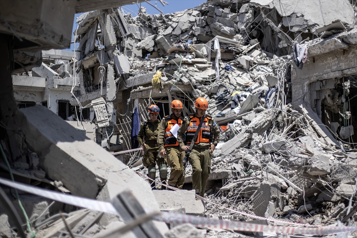 İran’ın misilleme füze atakları Tel Aviv’de hayatı felç etti