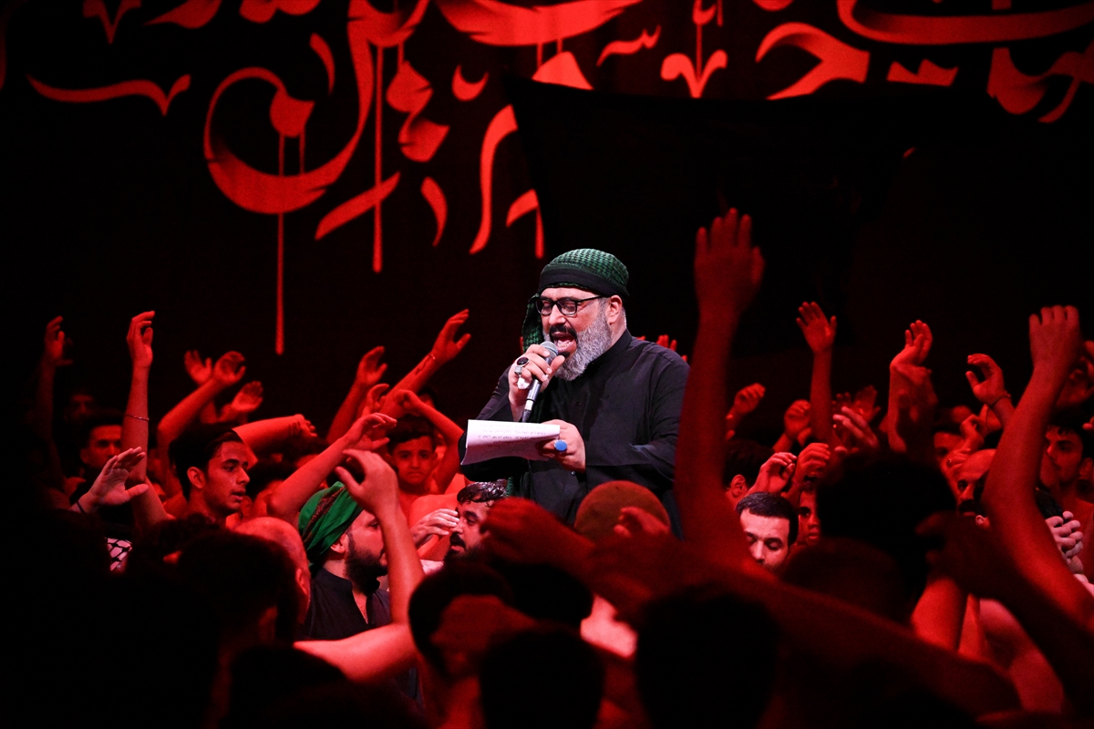 Irak'ta Hz. Hüseyin ve Kerbela Şehitleri için anma töreni