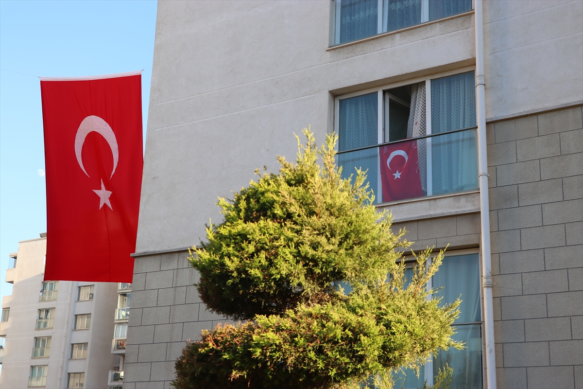 Pençe-Kilit Harekatı’nda şehit olan kahraman askerler son yolculuklarına uğurlandı