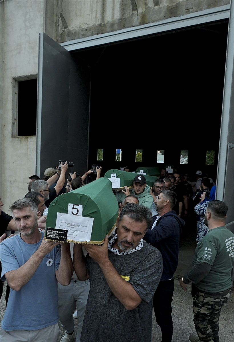 Dinmeyen yas: Srebrenitsa soykırımının 30. yılı