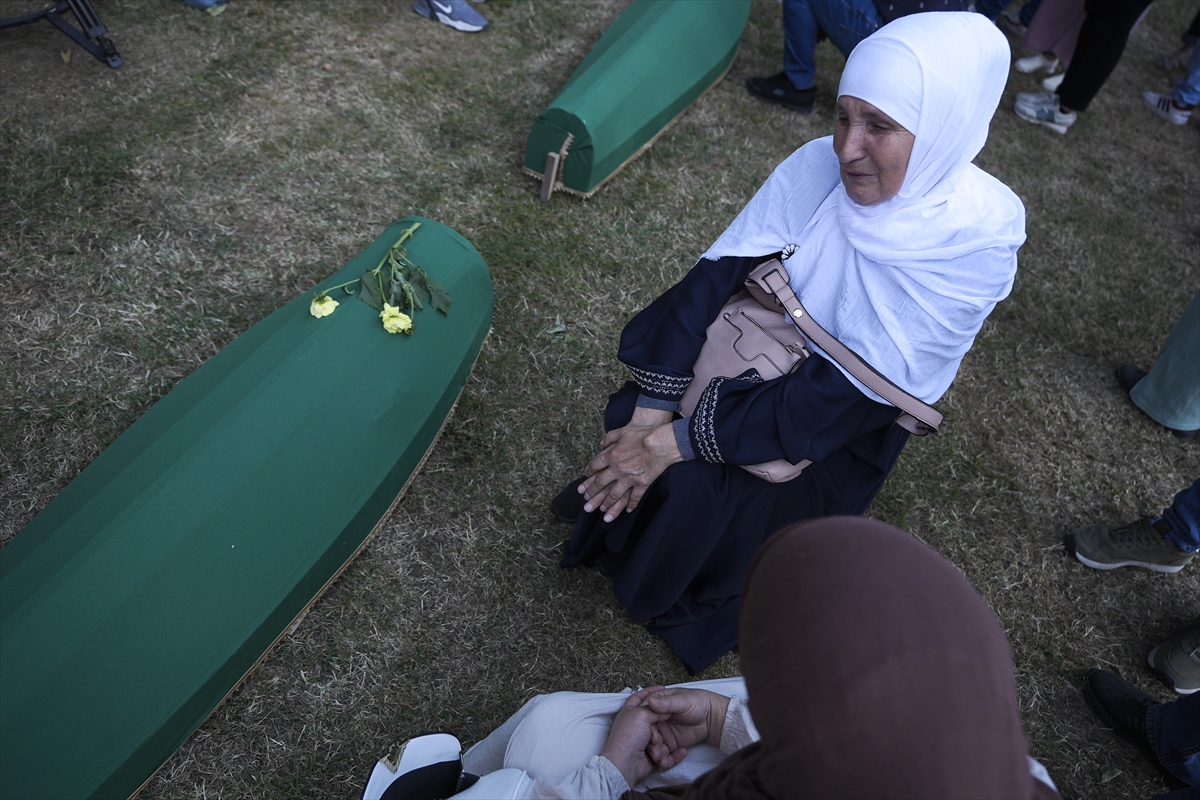 Dinmeyen yas: Srebrenitsa soykırımının 30. yılı