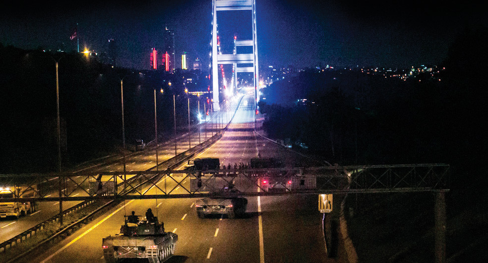 15 Temmuz: Bir milletin korkusuz mücadelesi