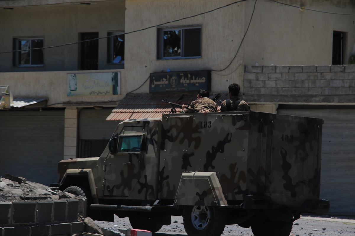 Süveyda'da güvenlik güçleri ile Dürzi gruplar arasındaki çatışmalar