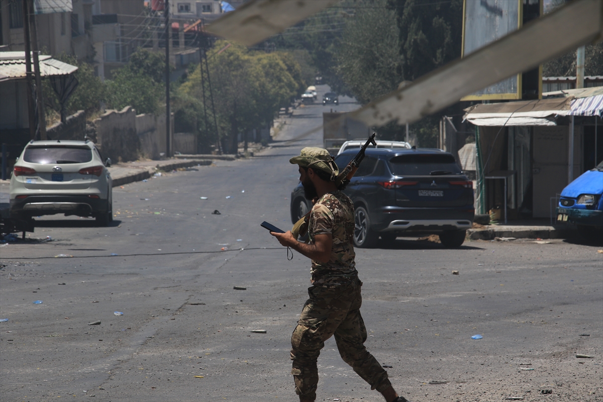 Süveyda'da güvenlik güçleri ile Dürzi gruplar arasındaki çatışmalar